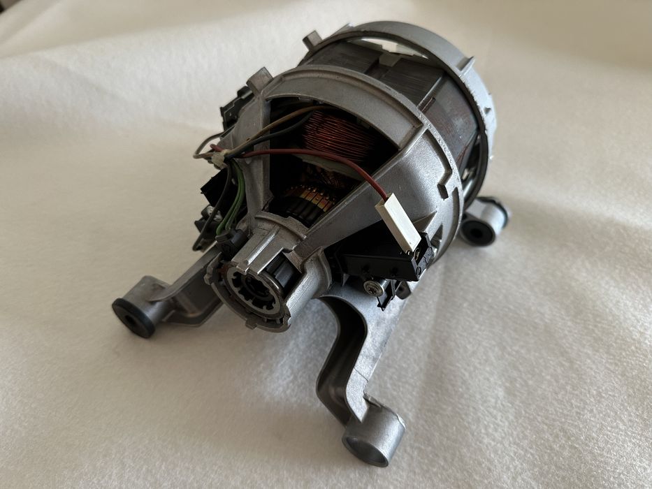 Motor máquina lava e secar Fagor Innovation