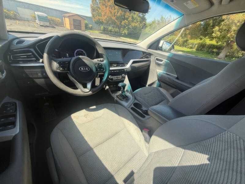 2020 Kia Niro LX