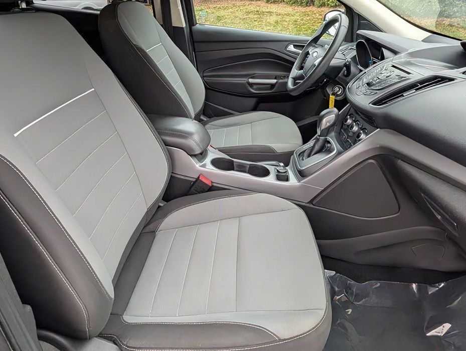 Ford Escape SE      2013