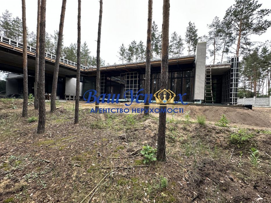 Продажа дома в городке в лесу  село Козин, район Конча- Заспа.