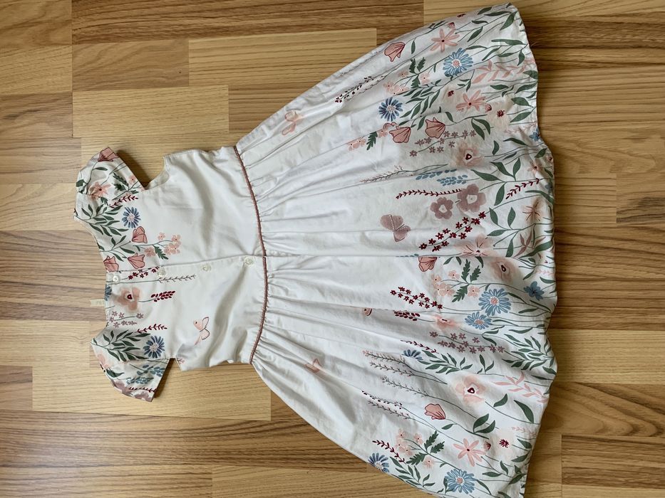 Святкове плаття 6-7р 122см primark