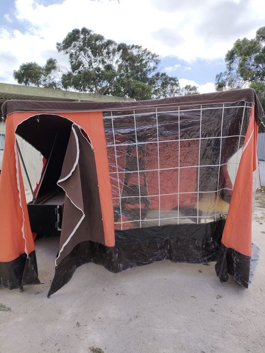 Atrelado tenda como novo