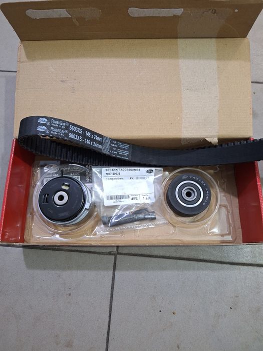 Комплект ремня ГРМ  К015603 XS  GATES