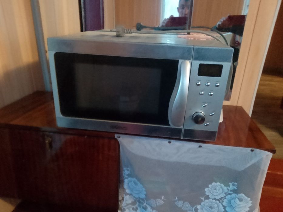 Продам мікроволновку