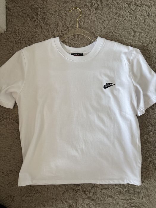 nowy t shirt nike