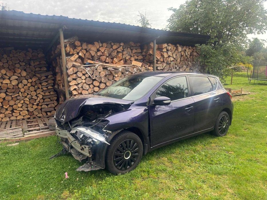 Nissan Pulsar 1.2 benzyna uszkodzony