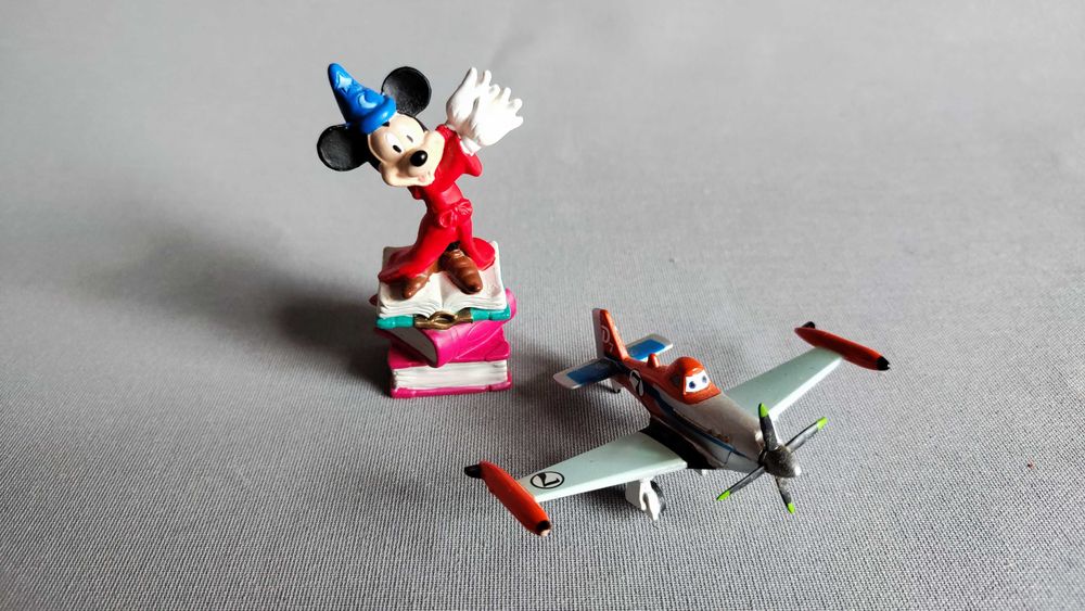 Lote Disney: Mickey Feiticeiro Vintage + Avião Dusty Crophopper (Planes)