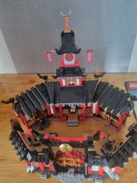 Lego ninjago 70670 + gratis