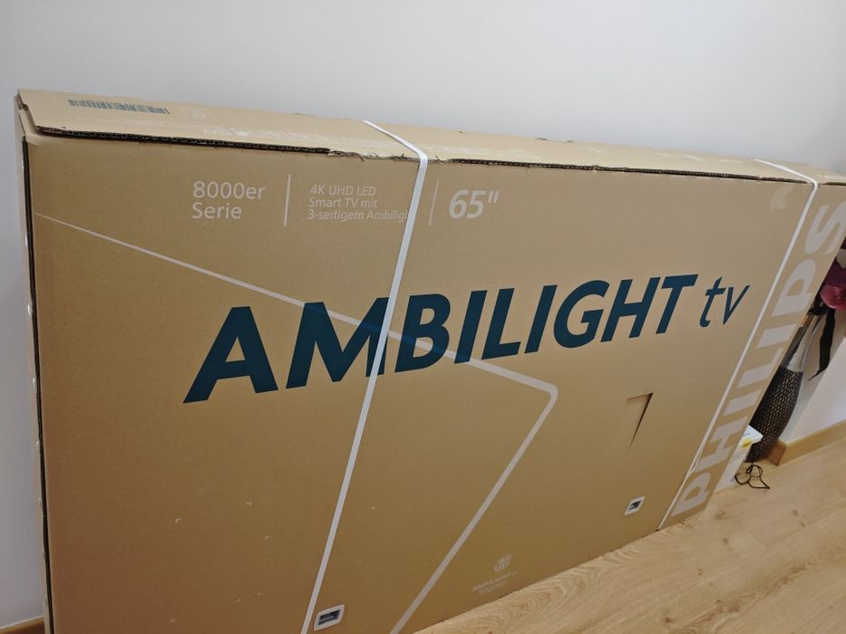 TV PHILIPS Ambilight 62 polegadas