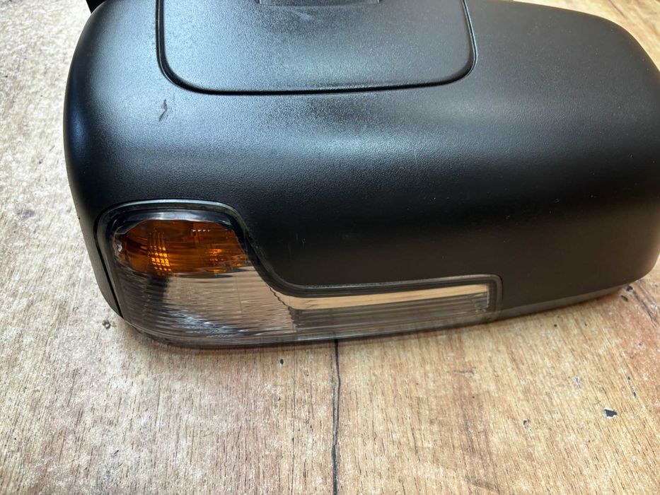 Lusterko boczne lewe Iveco Daily 2 pin