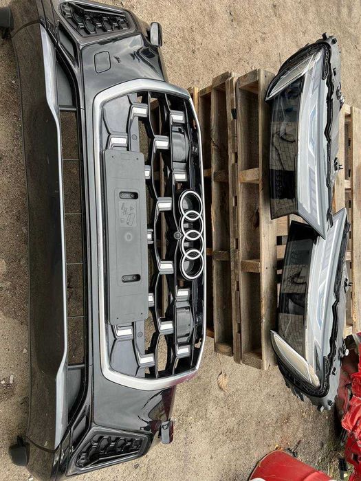 Бампер Audi Q7 4M0 Фара Бампер Ку7 Фари 4М0 Ку 7 Решітка Audi SQ7