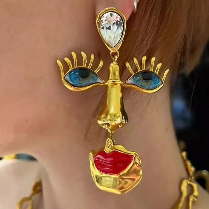 Ефектні сережки підвіски із обличчям губи ніс стиль Скіапареллі