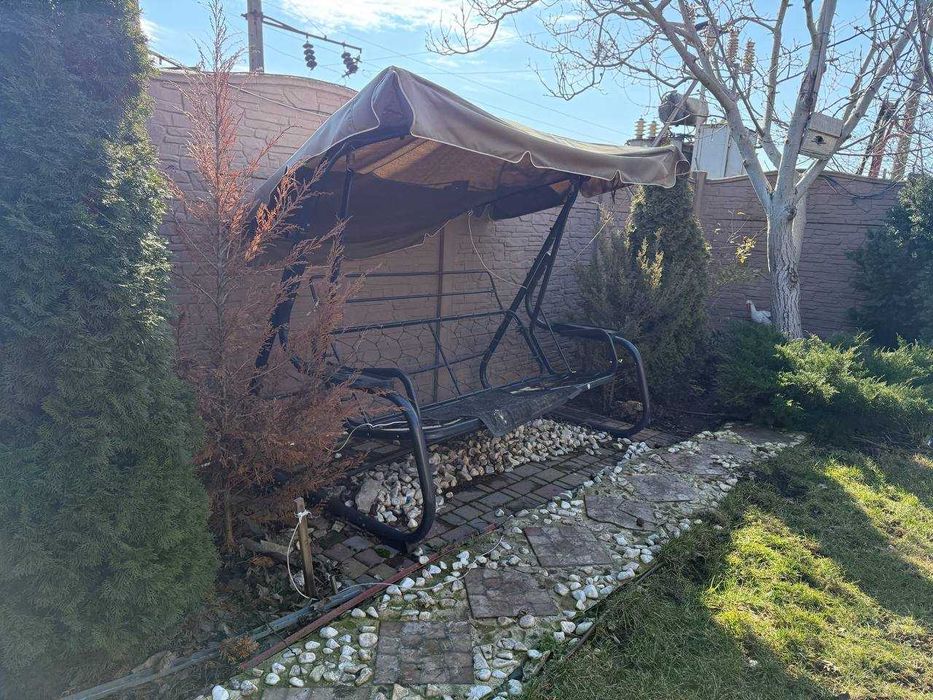 Сдам 2 этажный дом в Сухом лимане, газ, солнечные панели