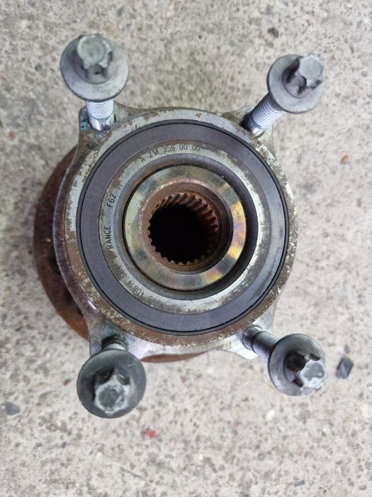 Mercedes S klasa W222 piasta łożysko tyl