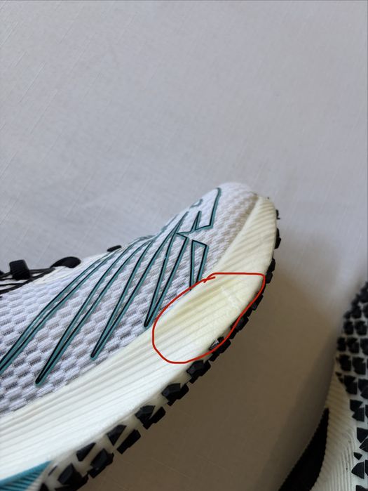 Damskie buty do biegania New Balance FuelCell RC Elite 2021 rozmiar 40