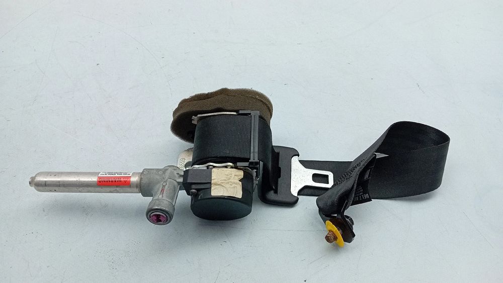 Pré-tensor cinto trás esquerdo VOLVO S40 II (MS)