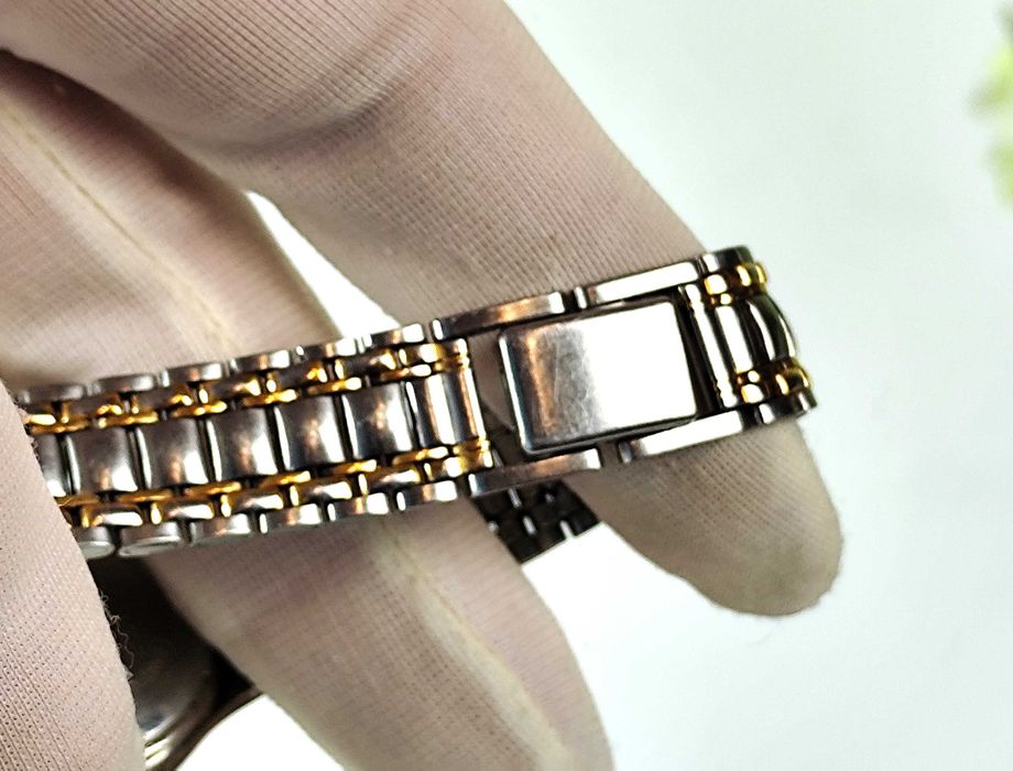 Damski zabytkowy zegarek kwarcowy SEKONDA