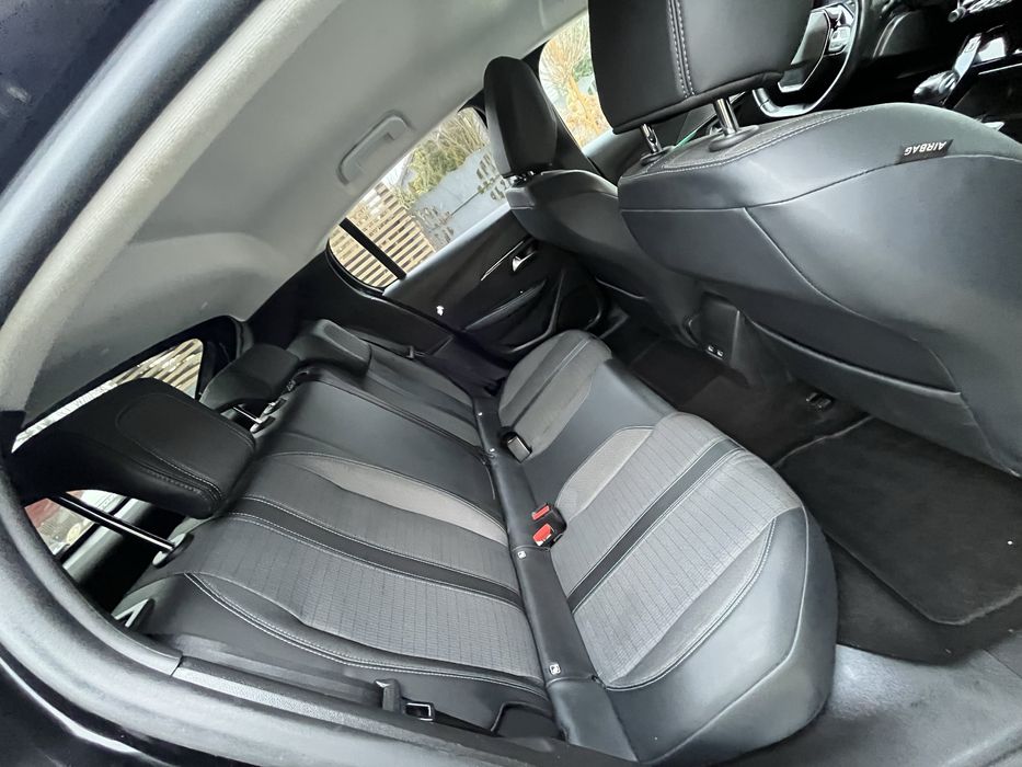 Peugeot 208 II 1.5hdi Virtual Cockpit kamera alu asystent polskory