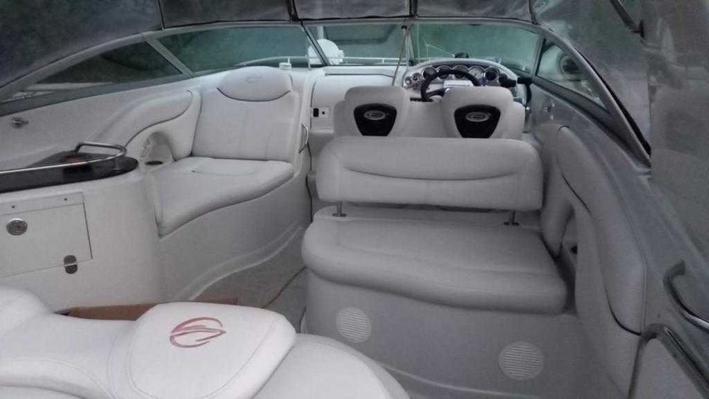 Продам моторну яхту Crownline 315 SCR