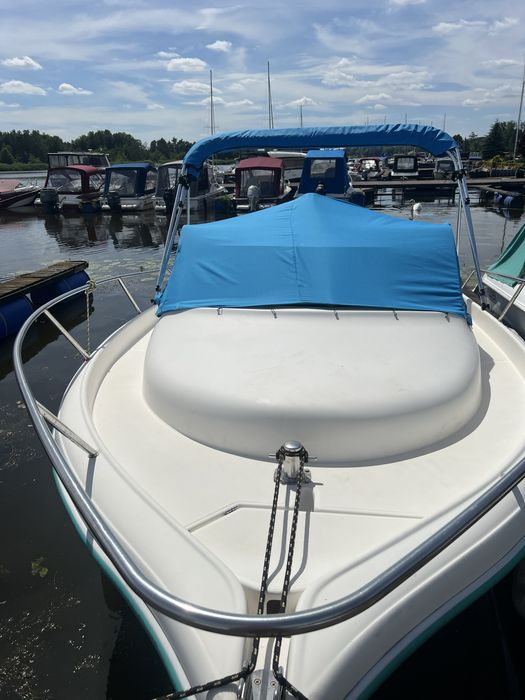 Lódź motorowa Abaco 20