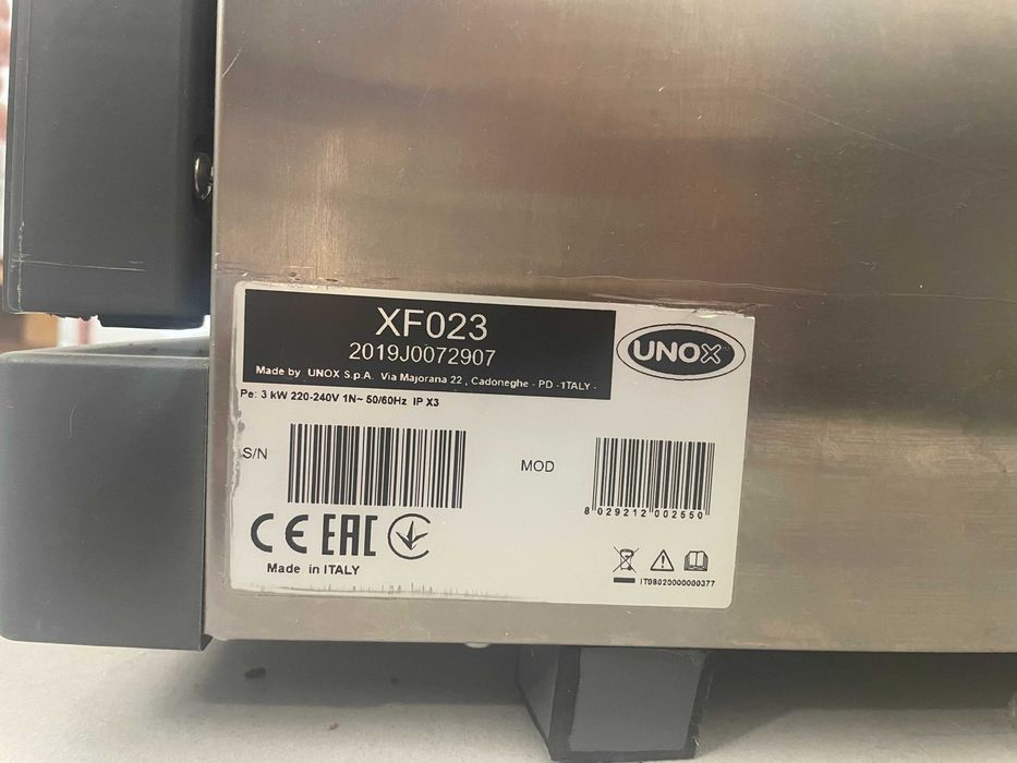Forno Profissional UNOX Anna XF023 + 14 Tabuleiros