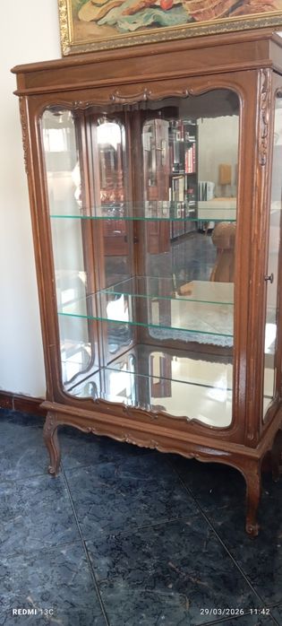 Cristaleira , vitrine de estilo clássico,  Vintage