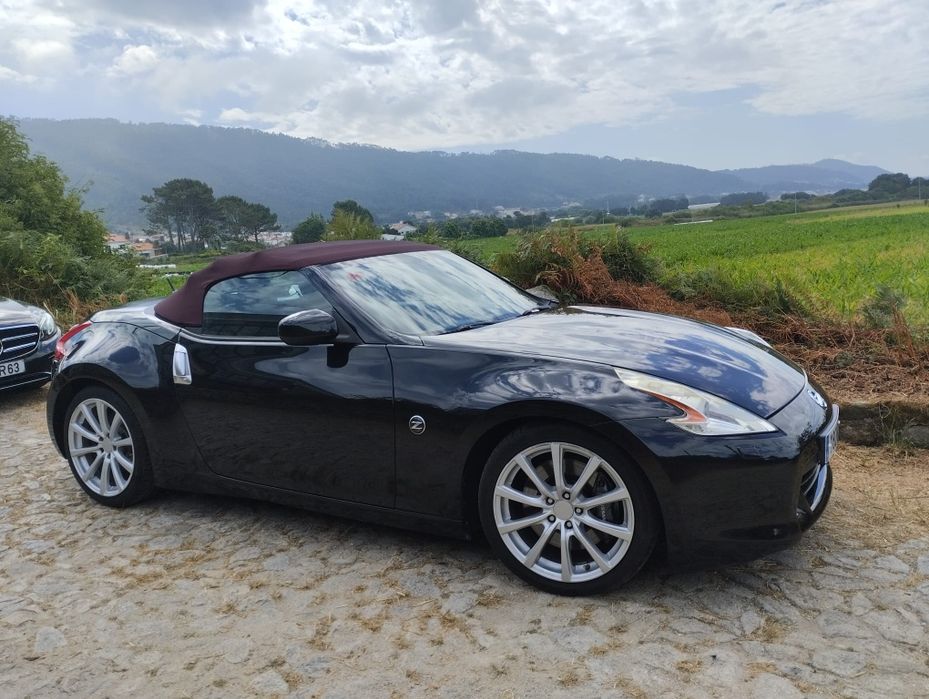 Nissan 370Z Roadster Touring cabriolé t
