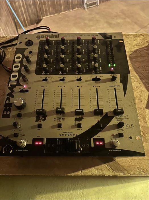 Mesas mistura Dj reloop