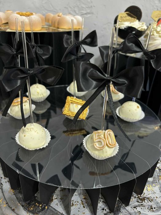 Cake Popsy słodkie lizaki  indywidualne zamówienia