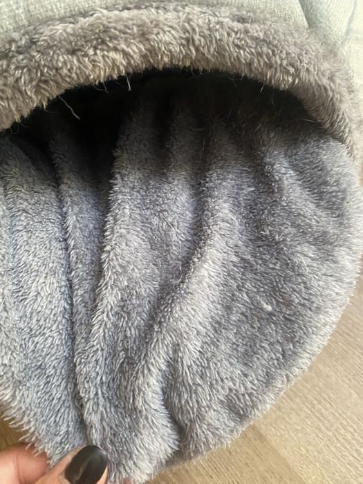 Cama para gato de boa qualidade esta como nova