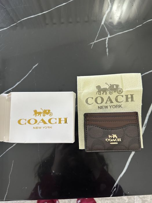 Porta cartões coach