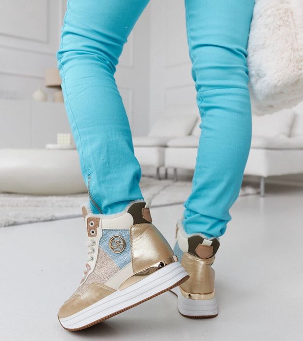 Złote ocieplane sneakersy z brokatem Deleon