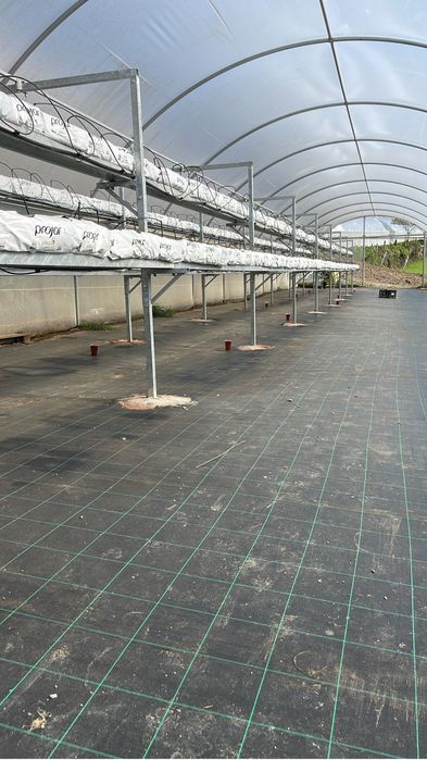 Vendo Estrutura Aço Galvanizado