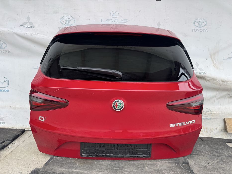 Кришка багажника комлпектна Alfa Romeo Stelvio 2016+