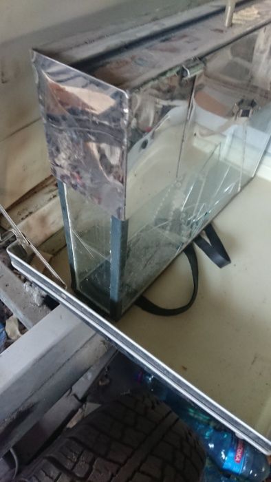 продам аквариум в дипломате