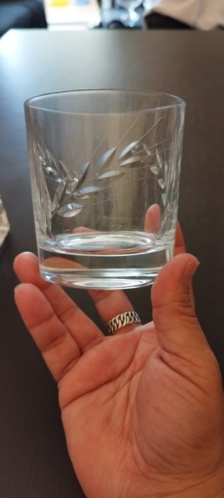 Garrafa Atlantis + 6 copos Cristal D'Arques