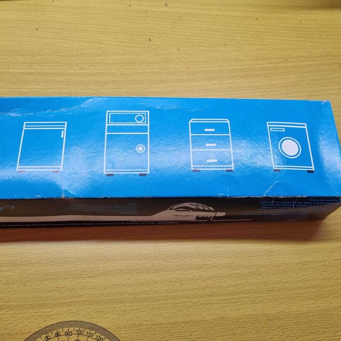 Apoio com rodas para maquinas