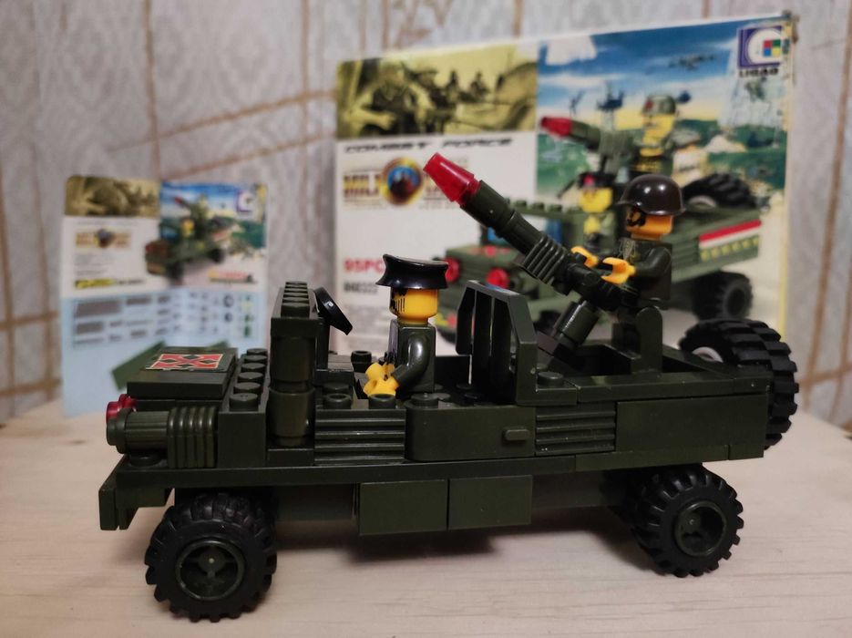 Дитячий конструктор Bricks військова машина