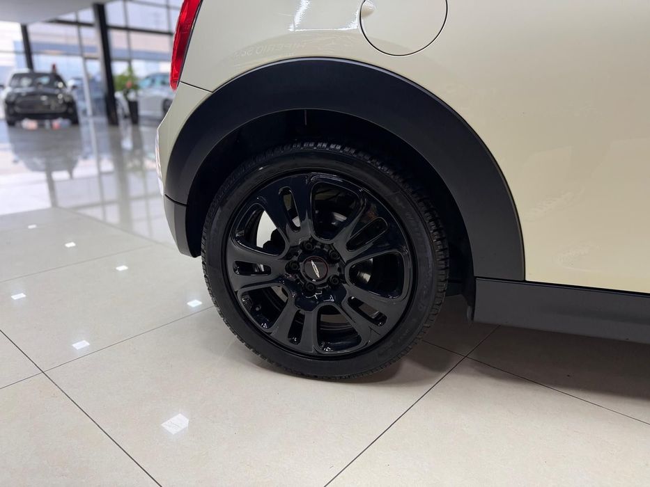 MINI 3 Portas One64846412955521127