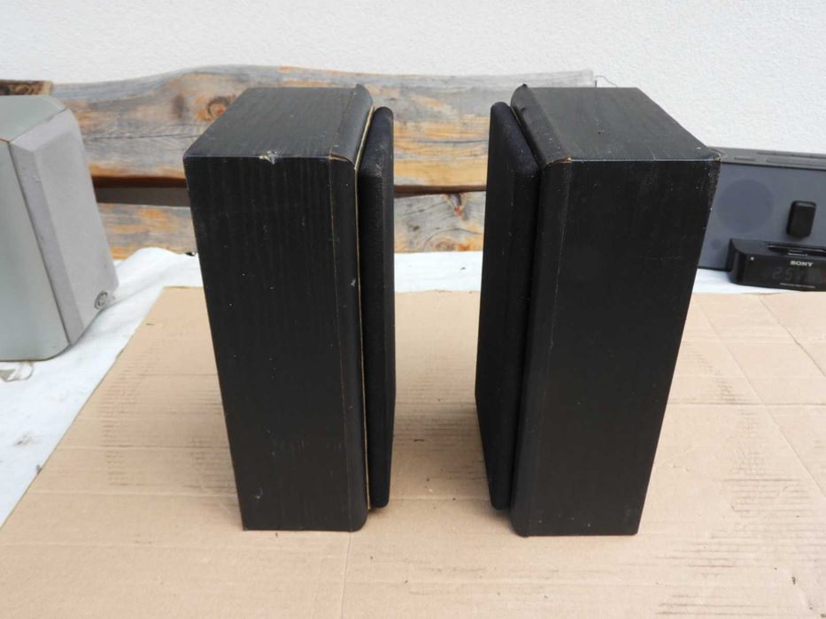 Solidne obudowy kolumn 2 drożne SAT 2001