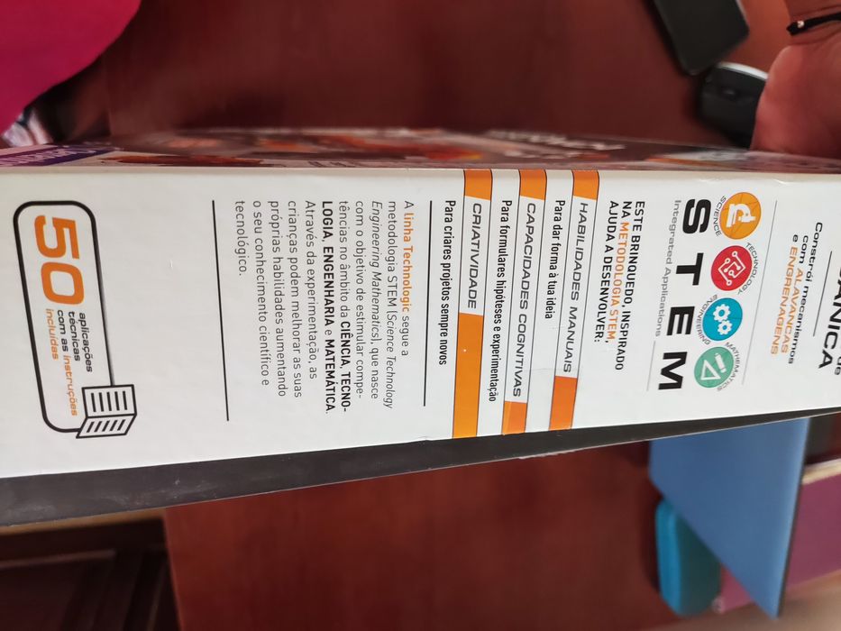 Lego Clementoni Constrói mecanismos com alavancas e engrenagens