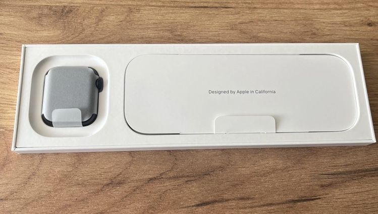 Apple Watch SE 3 (2025) 40mm midnight M/L, nowy, nieużywany