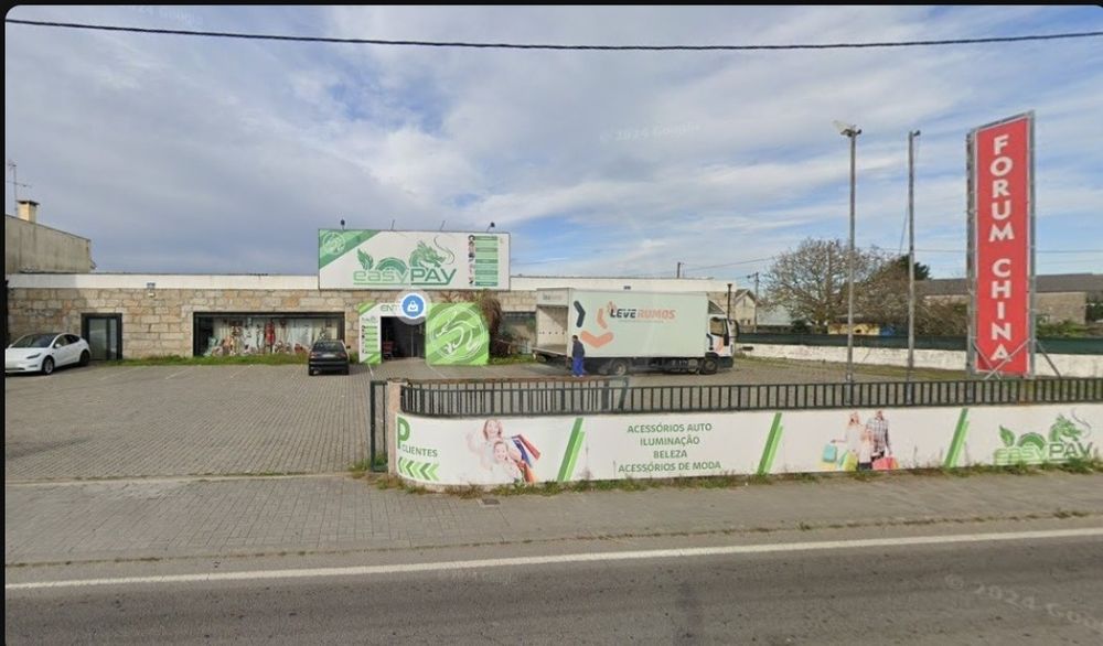 Armazém Premium / Ex - Ginásio com Logradouro, Amorim, Póvoa de Varzim