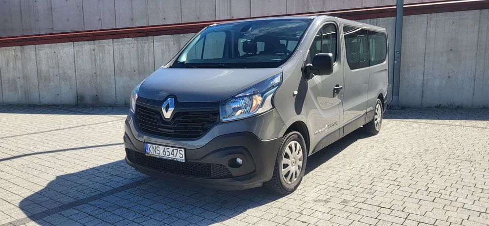 Renault Trafic 1.6 Zadbany 9 osobowy Niski przebieg