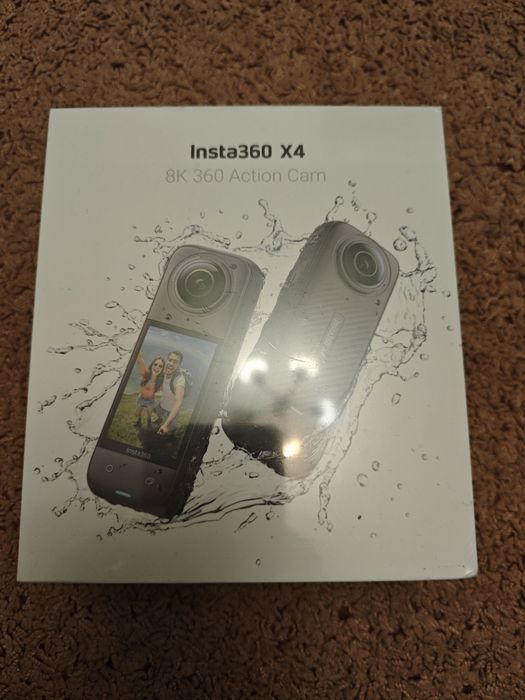Екшн-камера Insta360 X4 8K Standard Bundle (CINSABMA)