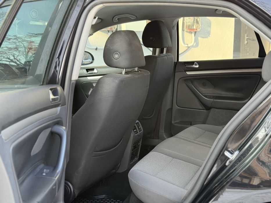 Jetta 1.9tdi АКПП