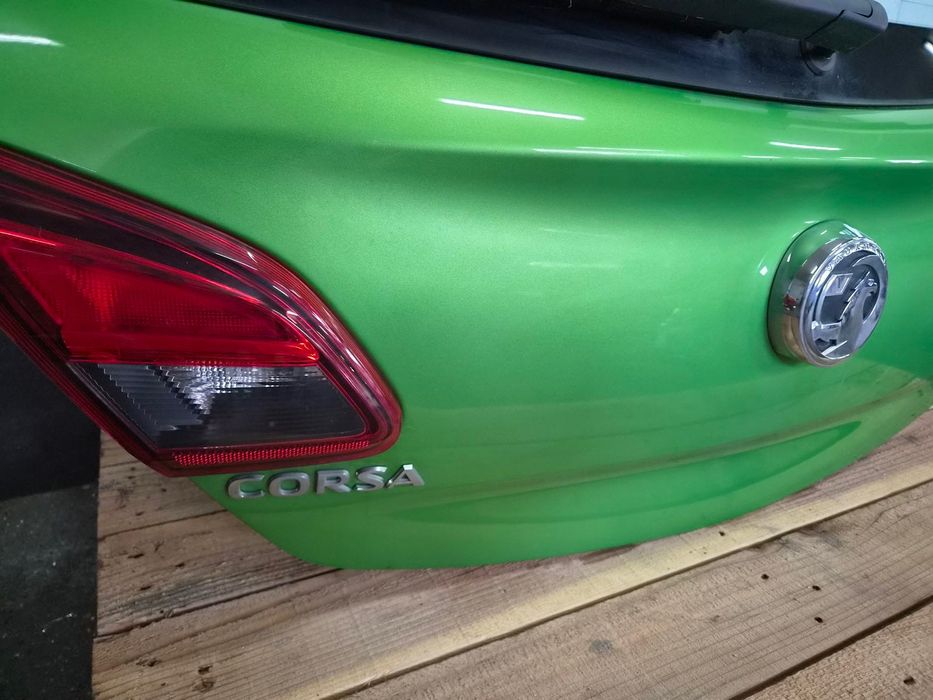 klapa bagażnika tył tylna Z30P GLE OPEL CORSA E LIFT 5-DRZWI