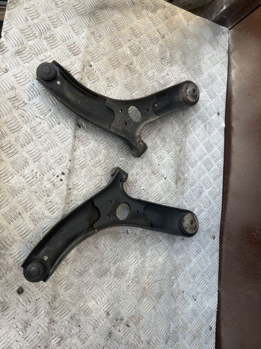 Передний рычаг Киа рио 12 год kia rio 3