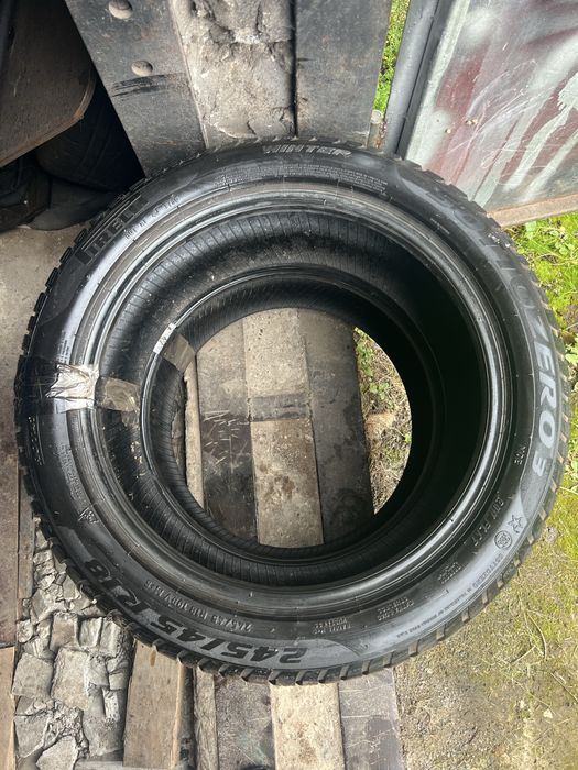 Шини бу 245/45 R18 Pirelli Sottozero 3  Пара Зима