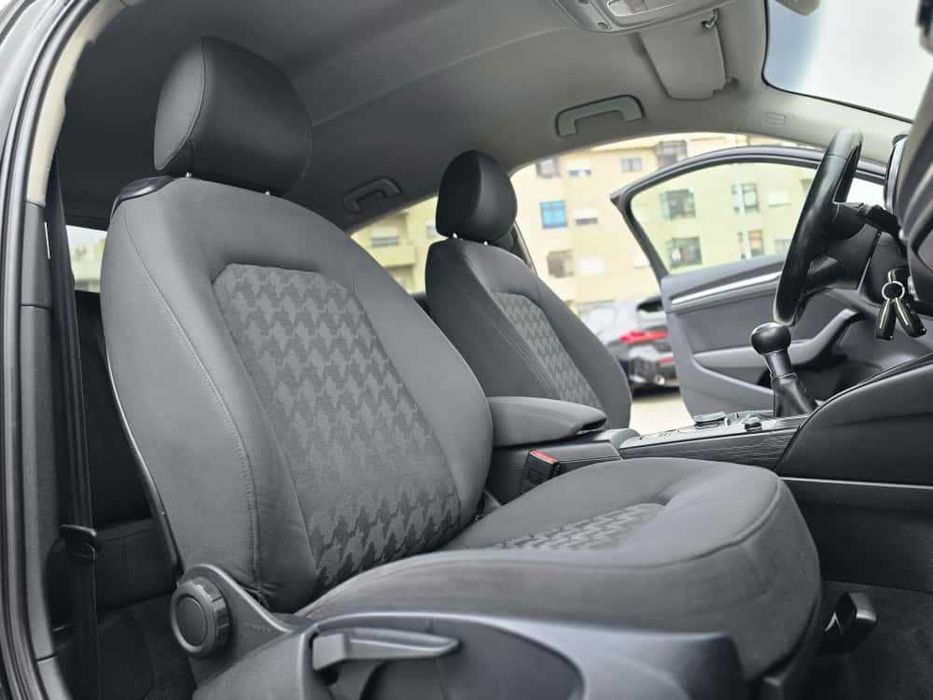 AUDI A3 S LINE 8V 1.6TDI 110CV "LOOK RS3"